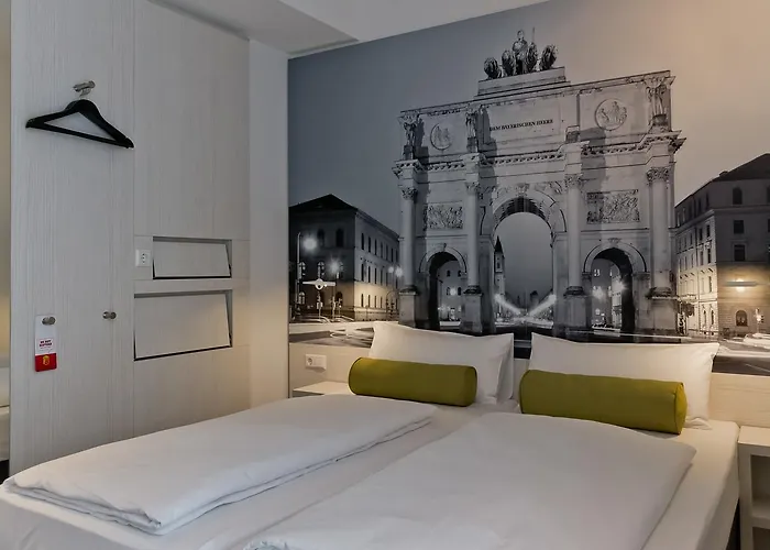 Super 8 By Wyndham Munich City West