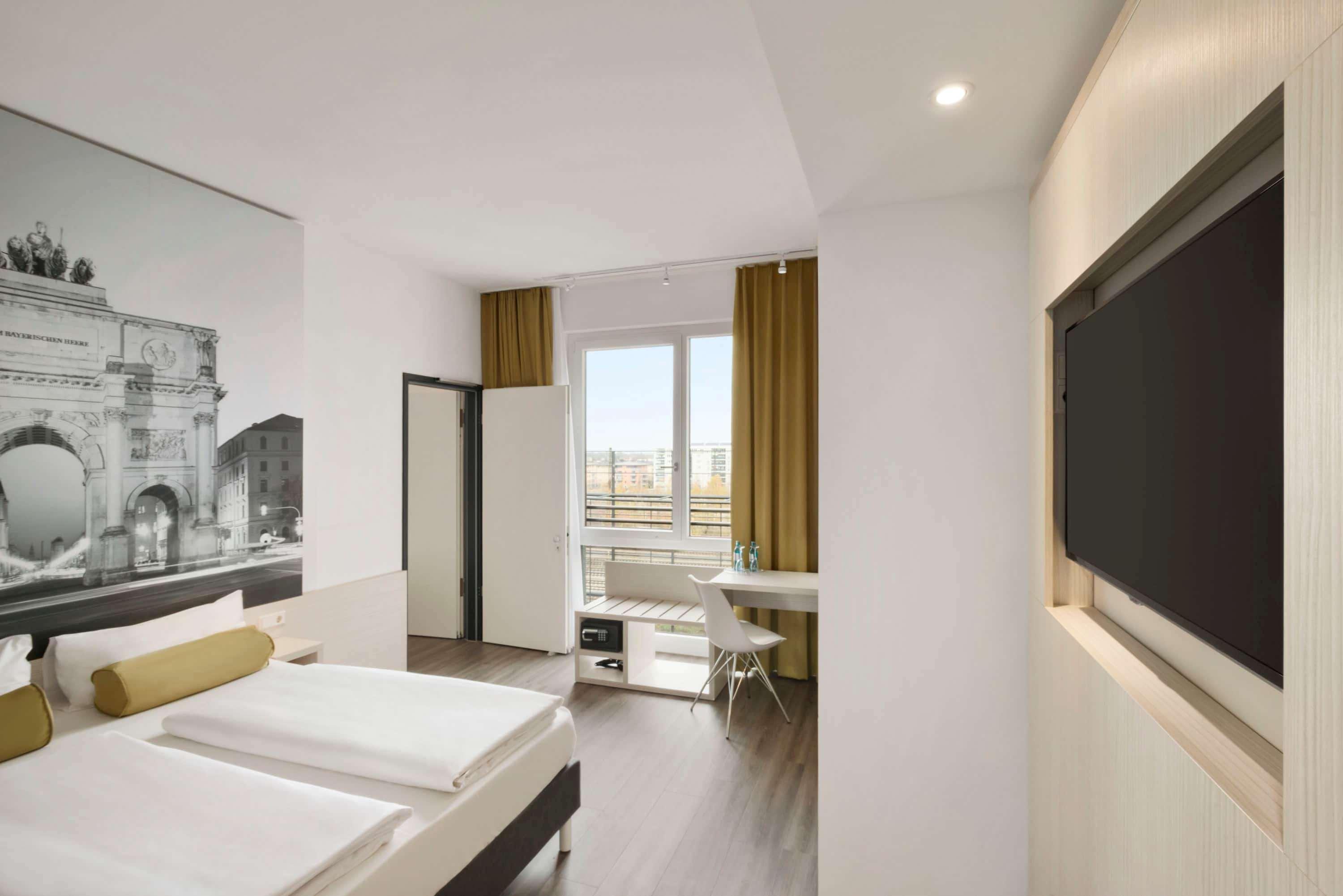 Super 8 By Wyndham West 3* München