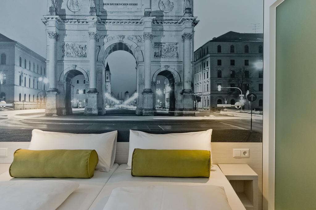 Super 8 By Wyndham West 3* München